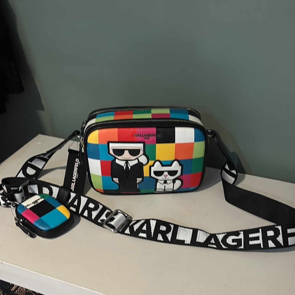 ❤️Karl Lagerfeld Multicolor Messenger Bag with Geometric Design